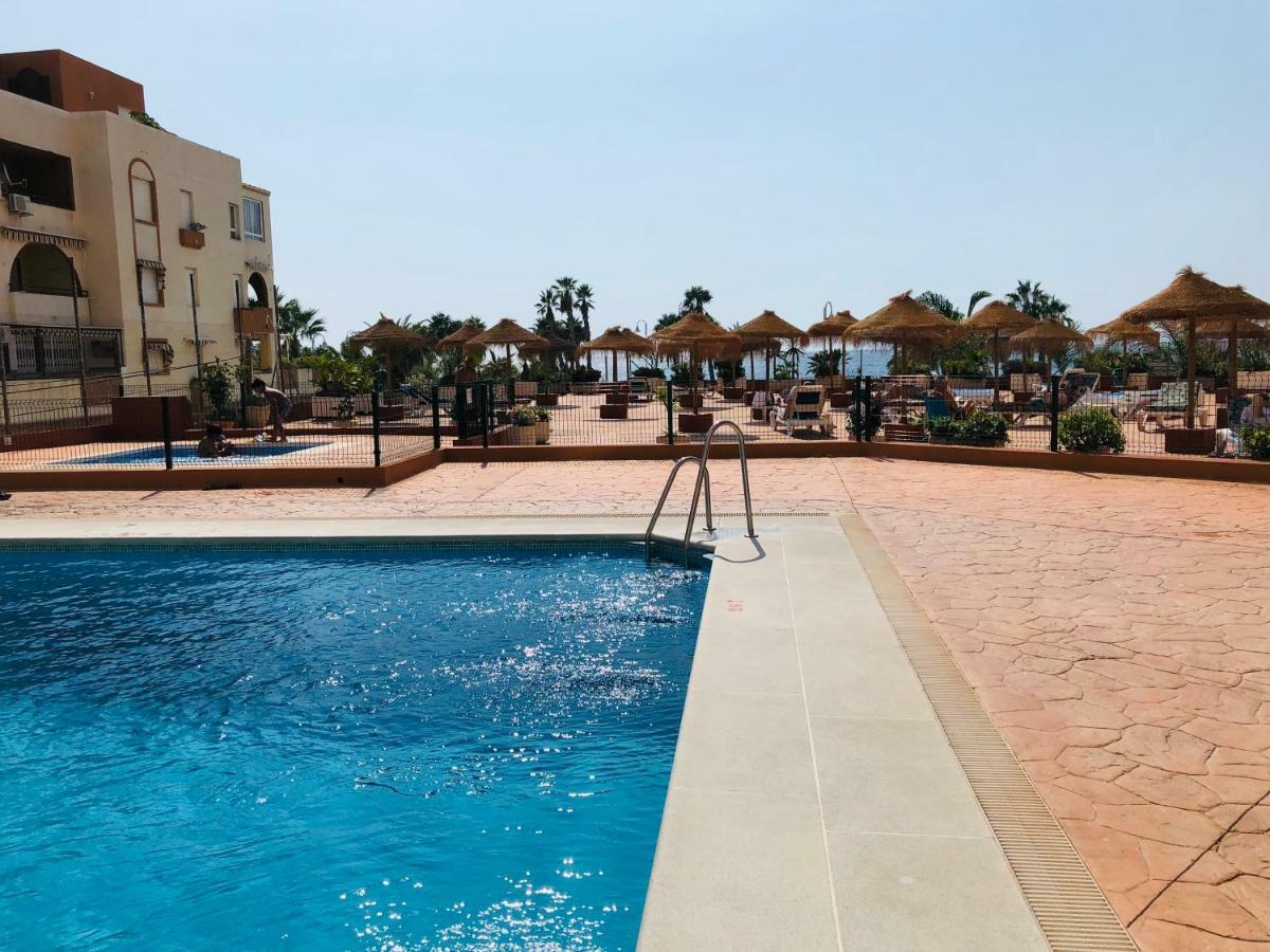 Apartamentos Sol Y Playa Almunecar Exterior foto
